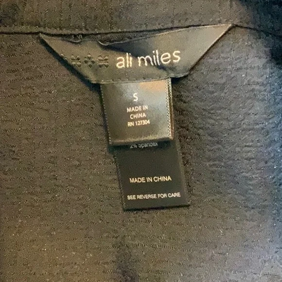 Colorful Abstract Button-Up Jacket - Picture 4 of 4